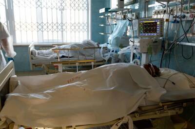 В Новосибирске за сутки от коронавируса умерли ещё 12 пенсионеров