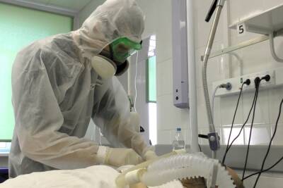 За сутки в Астраханской области коронавирусом заразились 466 человек