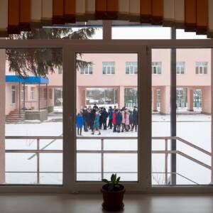Дежурство родителей и репетиции с детьми: как реагируют на минирования в запорожских школах