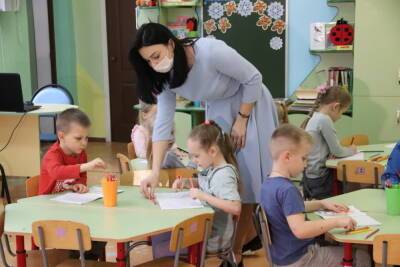 Ивановские учителя соревнуются в конкурсе «Педагогический дебют»