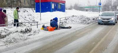 В Петрозаводске мужчина упал на пешеходном переходе и умер (ВИДЕО)