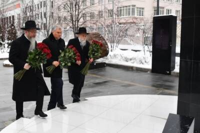 В Госдуме почтили память погибших в годы Холокоста