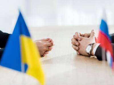Западные страны преимущественно доверяют Украине больше, чем РФ – опрос