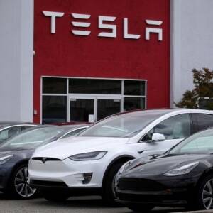 За год Tesla увеличила прибыль почти в восемь раз