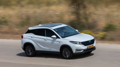 Минпромторг получил две заявки на конкурс по выпуску электромобилей