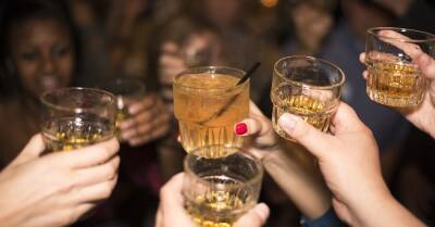 Каждый украинец старше 15 лет в среднем выпивает 8,6 литров алкоголя ежегодно