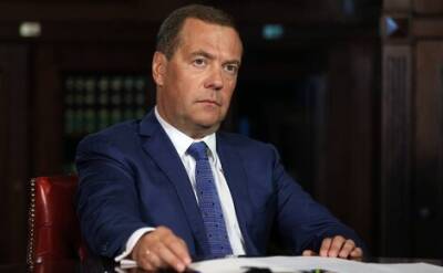 Дмитрий Медведев: США пока не ответили на информацию о хакерских атаках на ЦИК РФ из их страны