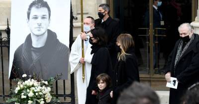 Катрин Денев и Леа Сейду посетили похороны актера Гаспара Ульеля, погибшего в горах