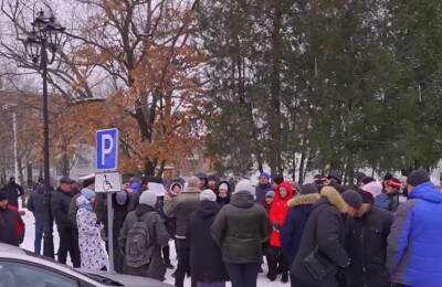 В Северодонецке предприниматели вышли на митинг: глава ВГА города ответил жестко