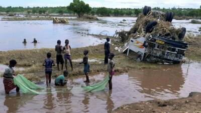 Число жертв тропического шторма «Ана» в Африке достигло 70 человек