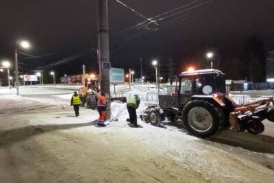 За сутки в Смоленске убрано более 935 кубометров снега