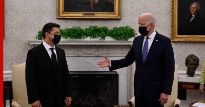 США и Украина раскрыли содержание долгого разговора Байдена и Зеленского