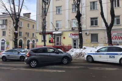 В центре Хабаровска четыре экипажа ДПС задержали автомобиль