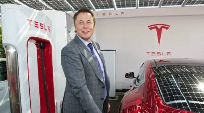 Заявление Маска о переносе сроков выпуска новых электрокаров обвалило акции Tesla