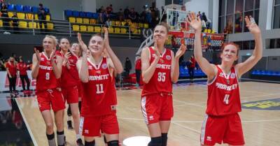 Женский баскетбольный "Прометей" обыграл бельгийский "Касторс" и вышел в 1/4 финала еврокубка
