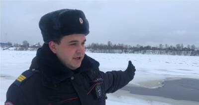 Полицейский спас трехлетнюю девочку, провалившуюся в полынью на Неве - Русская семерка