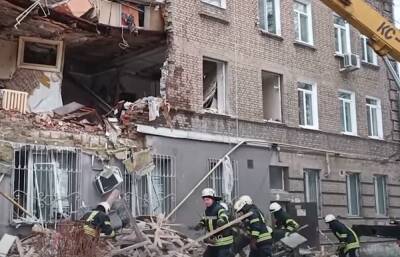 ЧП в Запорожье: в многоэтажке прогремел взрыв - часть дома разрушена, есть жертвы