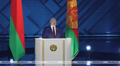 Лукашенко: Запад в целях ослабления России продолжит расшатывать постсоветское пространство