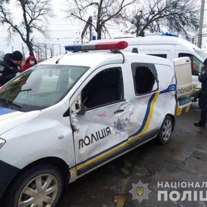 Массовое ДТП с полицейским авто во Львове: пострадали восемь человек. Фото. Видео