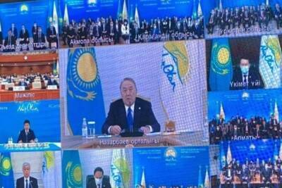 Назарбаев возник по видеосвязи на съезде партии Нур Отан