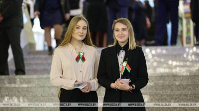 Лукашенко: с молодежью надо вести разговор на равных, без формализма и фальши