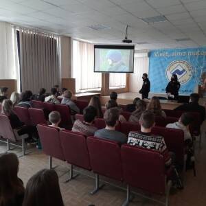 Спасатели провели уроки по минной безопасности в запорожских школах. Фото