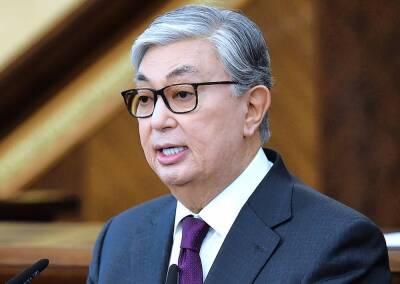 Токаев избран лидером казахстанской партии власти Нур Отан