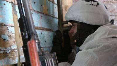 Украинские националисты вербуют граждан в карательные отряды В Донбассе