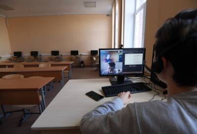 Ульяновских школьников на неделю переводят на дистанционное обучение
