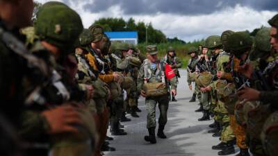 PM: Киев может получить «грозные предупреждения» от российской армии