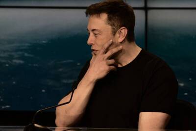 Ілон Маск втратив десяту частину свого статку за день через падіння акцій Tesla