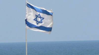 Израиль смягчил правила въезда для россиян, привитых «Спутником V»