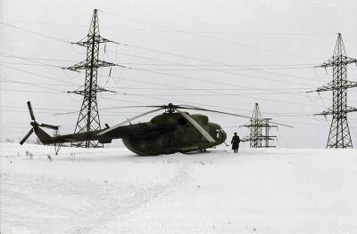 Ми-8 совершил жесткую посадку на лед в Ульяновской области