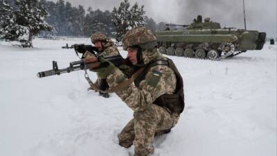 Американские журналисты были шокированы глубоко устаревшим оружием в ВСУ - 5-tv.ru - США - Украина