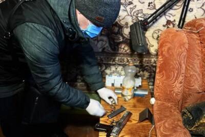 Житель Луганской области сбывал оружие – полиция