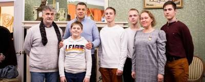 В Дмитровском округе три семьи получили сертификаты на приобретение жилья