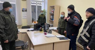 Следователи ГБР пришли с обысками в воинскую часть, где служил Артемий Рябчук (фото)