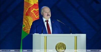 Lukashenko suggests that self-exiled opposition return and repent