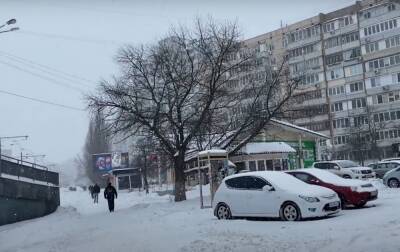 Прячьте авто и сидите дома: Киев накроет ураганный ветер – спасатели бьют тревогу