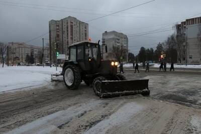 С брянских улиц за неделю вывезли 9,4 тысячи тонн снега