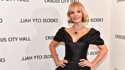 Певица Валерия рассказала, как сохраняет молодость без пластических операций - 5-tv.ru
