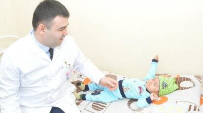 В узбекском Минздраве поставили диагноз девочке из вольера с медведем