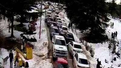 В погоне за снегом: десятки тысяч израильтян отдыхают на севере страны