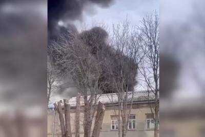 В Пятигорске началась эвакуация жителей домов вблизи горящего хладокомбината