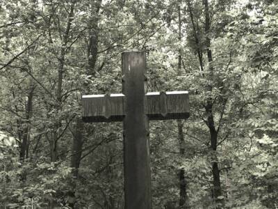 В Алматинской области вандалы разнесли православное кладбище