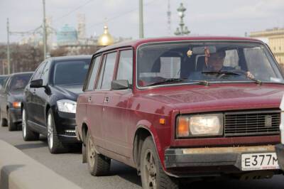 Дефицит автомобилей вынудил россиян покупать подержанные машины