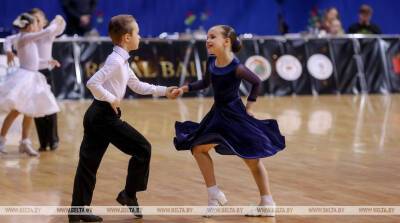 ФОТОФАКТ: В Минске проходят соревнования по спортивным бальным танцам