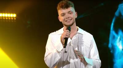 Звезда "Голосу країни" Лазановский, который рвался на Евровидение, очаровал новой песней: "Совсем другой"