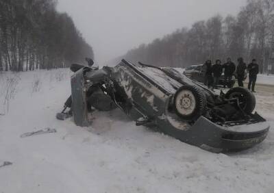 В ДТП с опрокидыванием под Сасовом пострадал 20-летний водитель «Приоры» - ya62.ru - Рязанская обл.