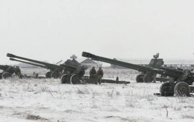 Возле оккупированного Крыма артиллеристы ВСУ провели учения
